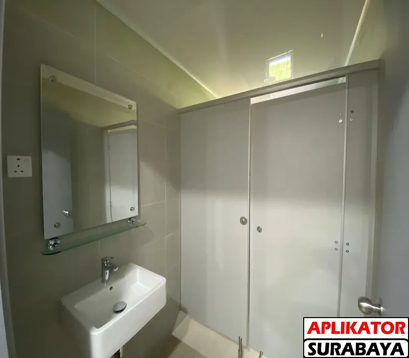 CUBICLE TOILET PHENOLIC RESIN PREMIUM SOLID